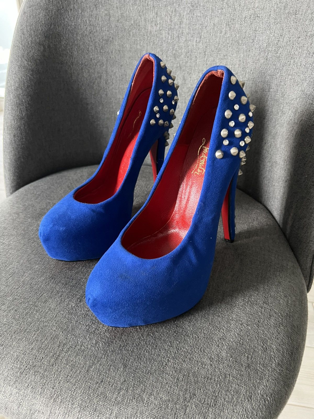 Christian Louboutin Christian Louboutin High Heels Red Sole Luxury Designe Pumps Size US 8 / IT 38 - 2 Thumbnail
