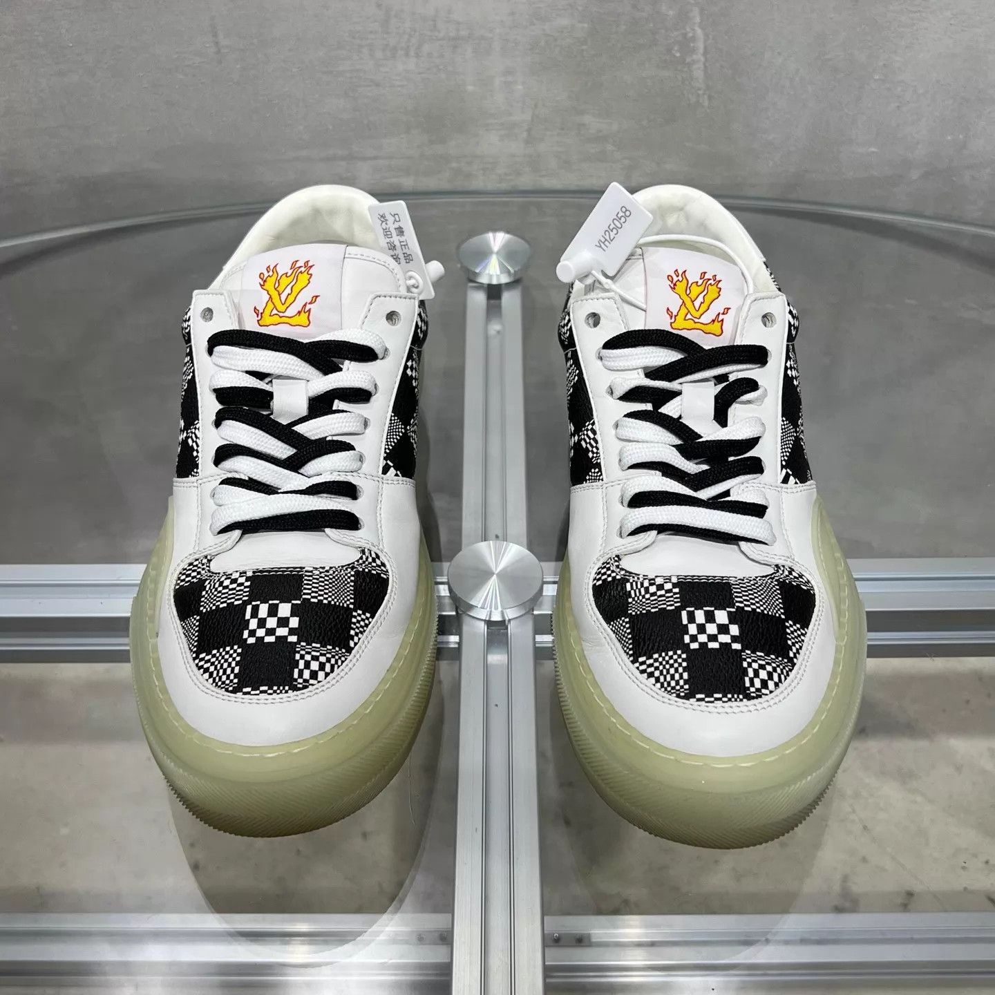 Louis Vuitton LV Damier Black & White UK7 Sneaker Size US 8 / EU 41 - 1 Thumbnail