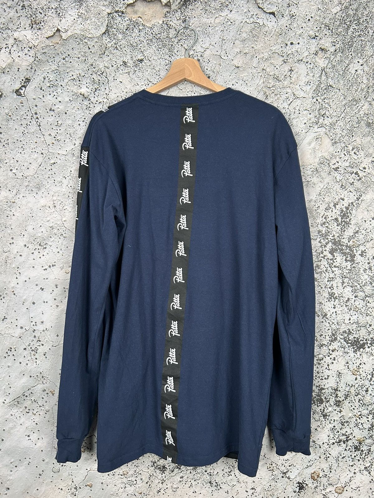 Japanese Brand Patta Longsleeve Streetwear Hype Rare Vintage Japanese Size US L / EU 52-54 / 3 - 4 Thumbnail