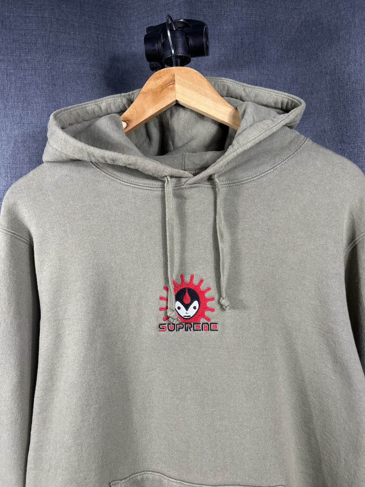 Supreme Supreme Vampire Hoodie (FW18) Size US M / EU 48-50 / 2 - 3 Thumbnail