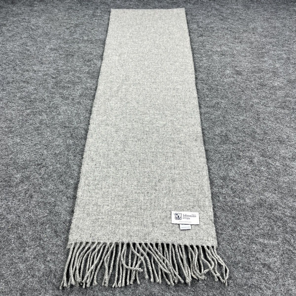 Johnstons Of Elgin Johnstons Of Elgin Scarf / Muffler / Neckwear T1015 Size ONE SIZE - 1 Thumbnail
