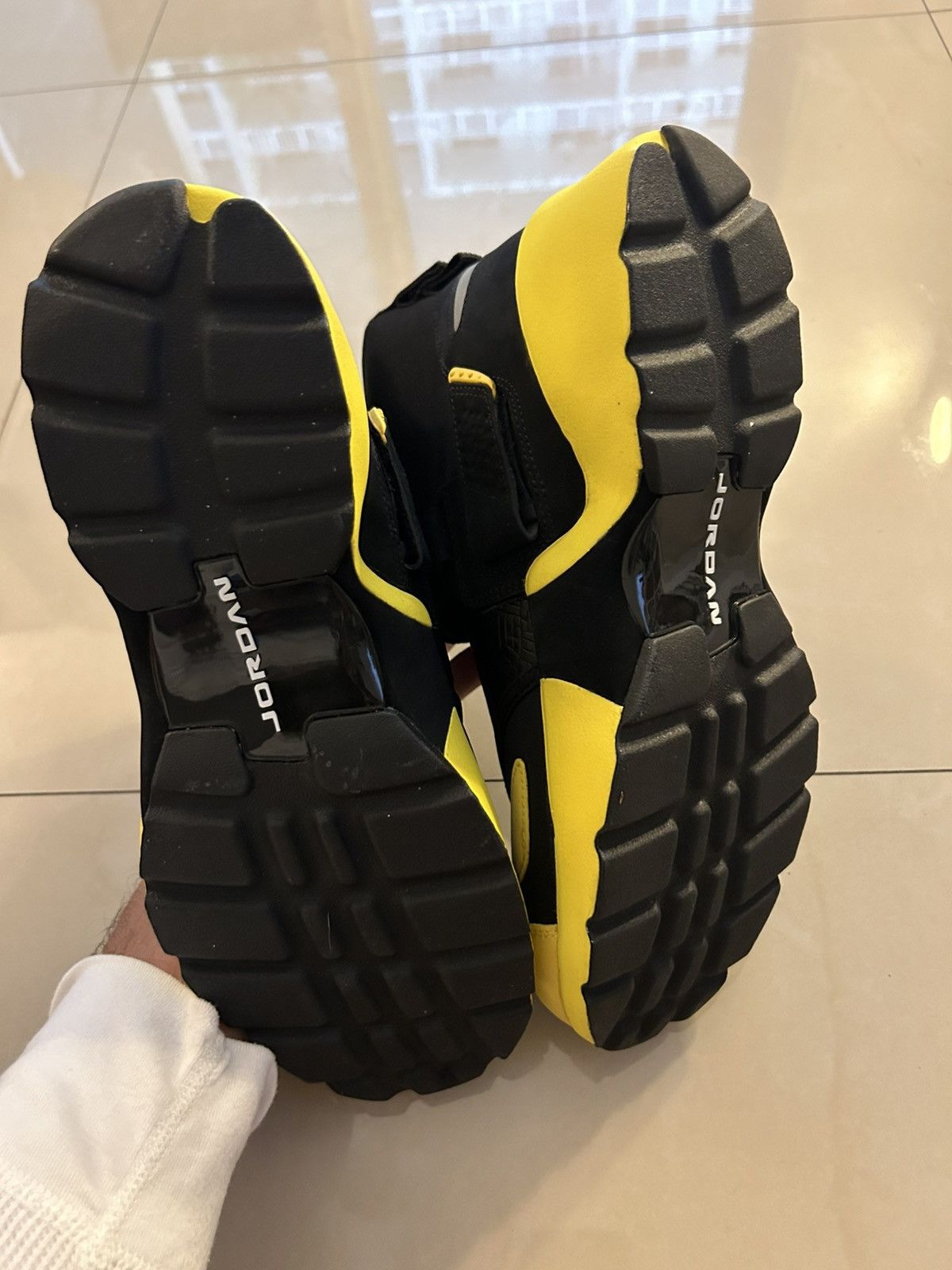 Jordan Brand Jordan trunner x SoleFly Size US 9.5 / EU 42-43 - 5 Thumbnail