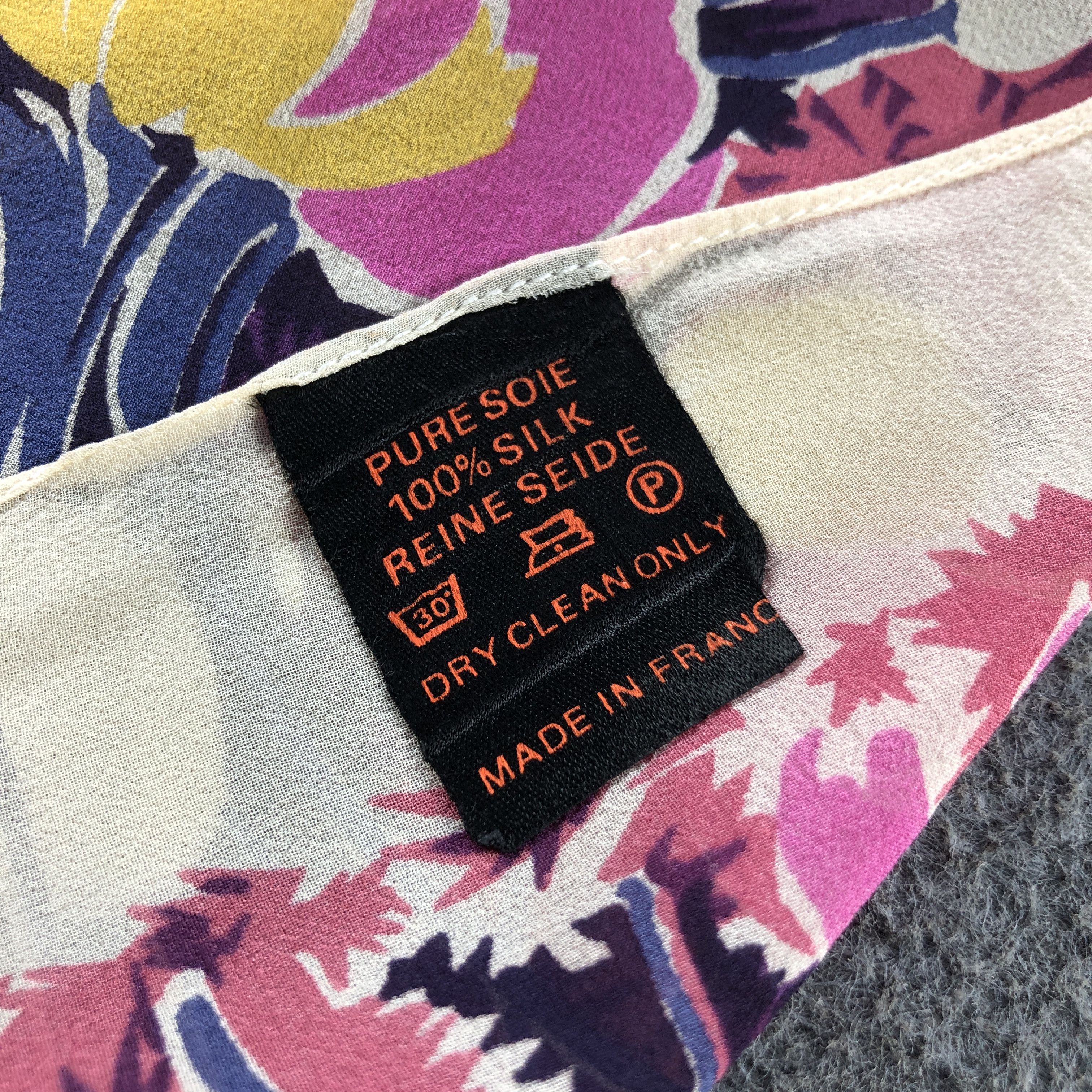Japanese Brand Renata Floral Silk Stole Silk Scarf M1114 Size ONE SIZE - 5 Thumbnail