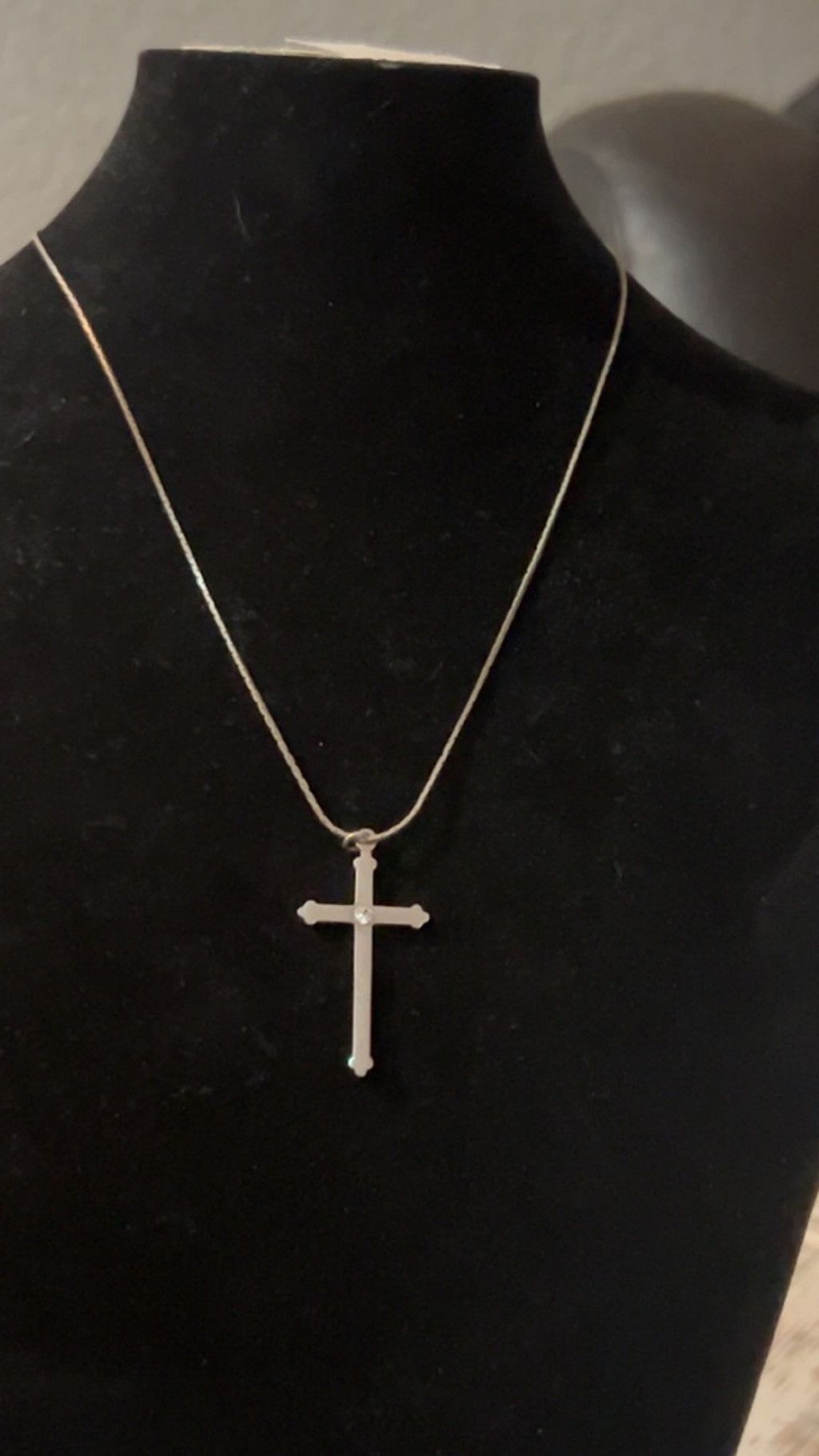The Unbranded Brand Women's Unbranded Cross Necklace One Size Size ONE SIZE - 2 Thumbnail
