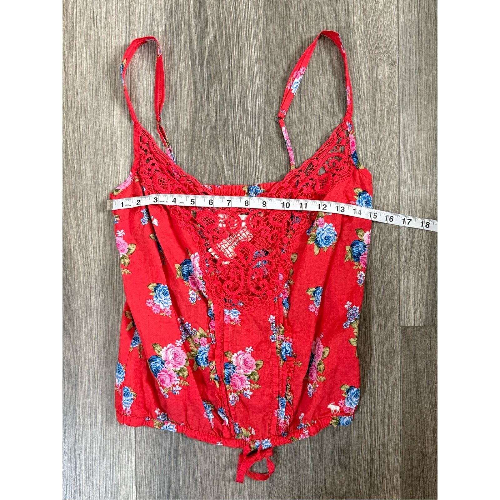Abercrombie & Fitch Abercrombie & Fitch Floral Isabelle Top Sz Med Romantic Size M / US 6-8 / IT 42-44 - 7 Thumbnail