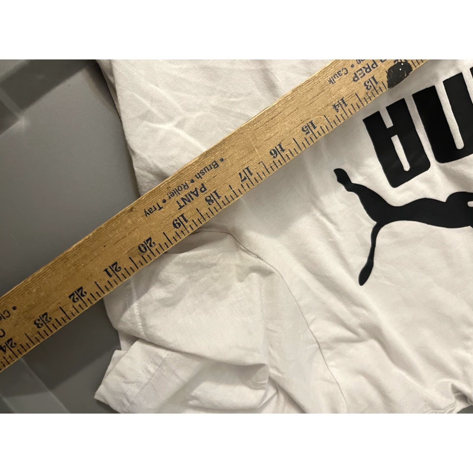 Puma Puma Men T-Shirt Large White Logo Graphic Regular Crew Neck Shirt Adults Mens Size US L / EU 52-54 / 3 - 5 Thumbnail