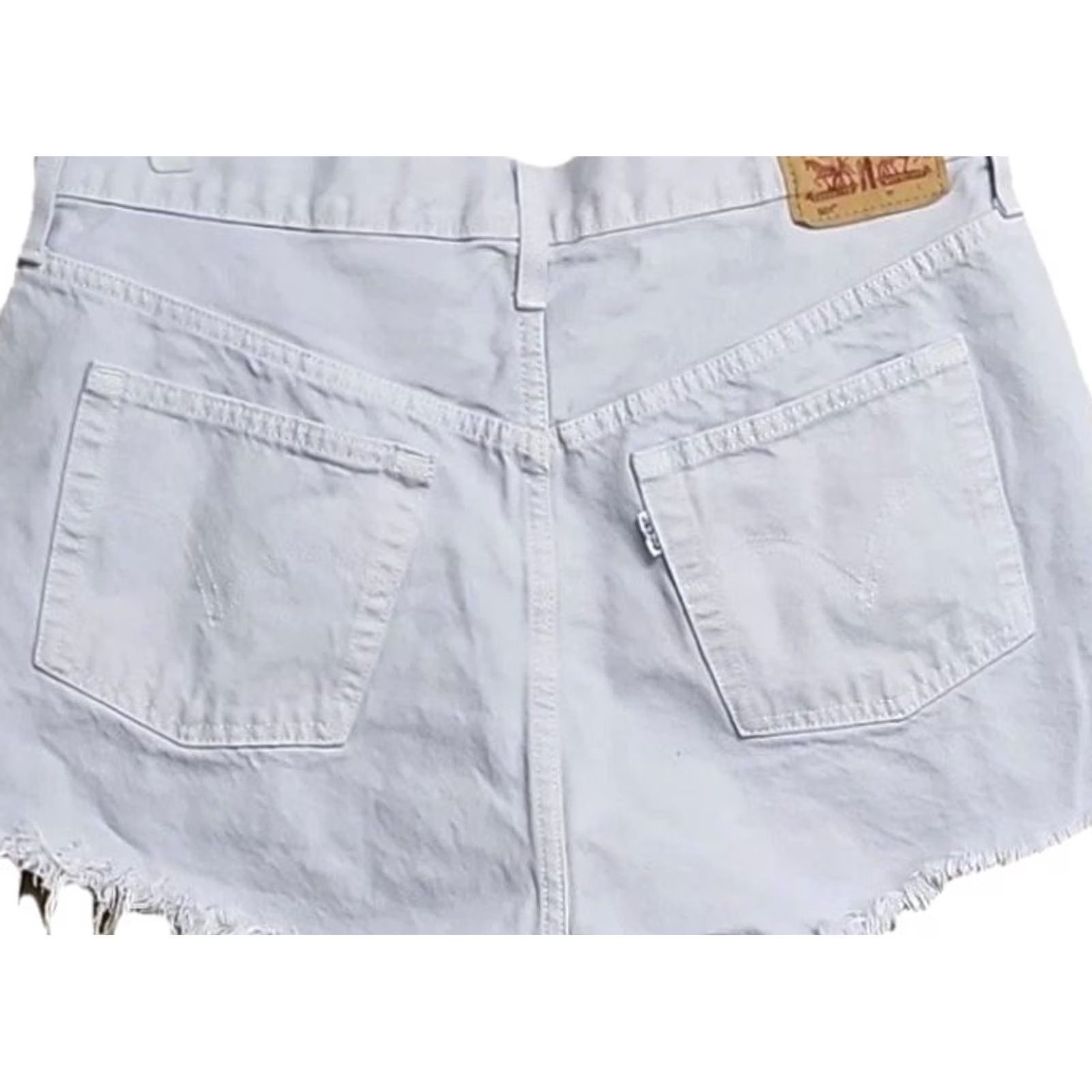 Denime Levi’s 501 Denim Cutoff Shorts Women’s 32 Lilac Raw Hem Distressed Button Fly Size 24" / US 00 / IT 34 - 6 Thumbnail