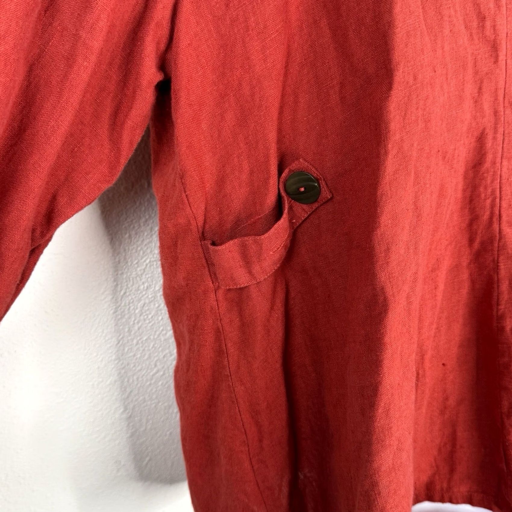 FLAX VINTAGE Flax Shirt Womens 1X Button-Up Linen Red Long Sleeve Collared Pockets 100% Linen Relaxed Fit Size XL / US 12-14 / IT 48-50 - 7 Thumbnail