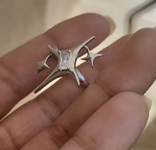 Jewelry Hamaoka x Koike Abstract Star Crystal Ring Size ONE SIZE - 6 Thumbnail