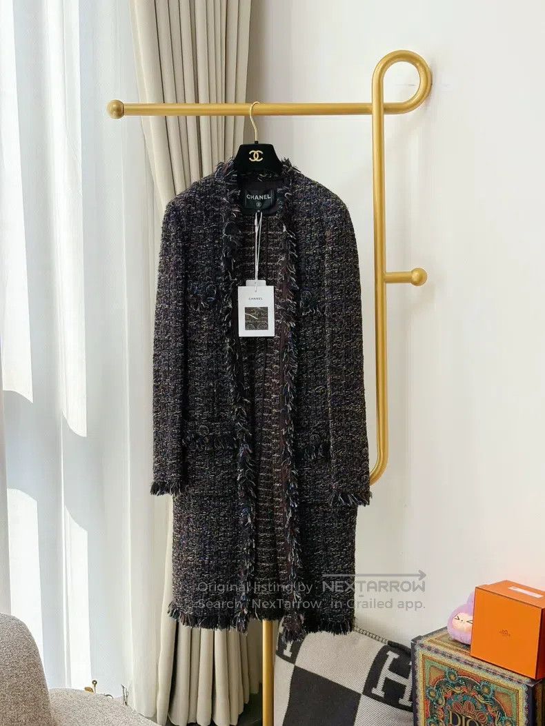 Chanel Chanel 19K snow series mixed colour tweed tassel long coat Size XS / US 0-2 / IT 36-38 - 1 Thumbnail