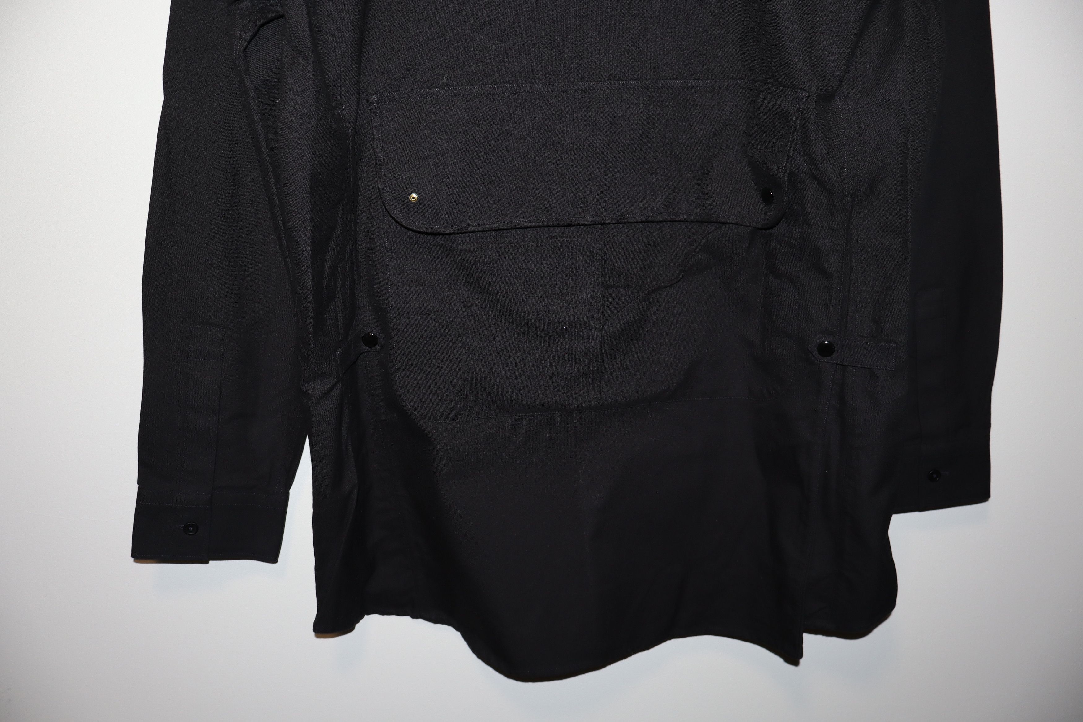 Givenchy 1 of 1 piece! Back pocket shirt Size US M / EU 48-50 / 2 - 8 Thumbnail