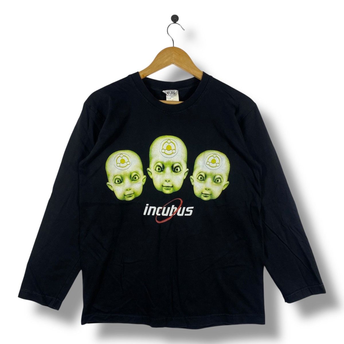 Band Tees Vintage 00's INCUBUS Make Yourself Longsleeve Band Tee Shirt Size US L / EU 52-54 / 3 - 1 Thumbnail