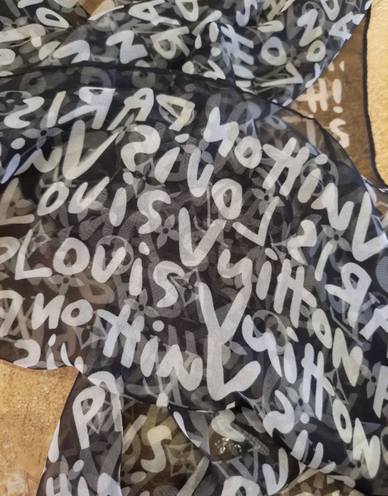 Louis Vuitton × Stephen Sprouse Louis Vuitton x Stephen Sprouse "Graffiti" Scarf Size ONE SIZE - 3 Thumbnail