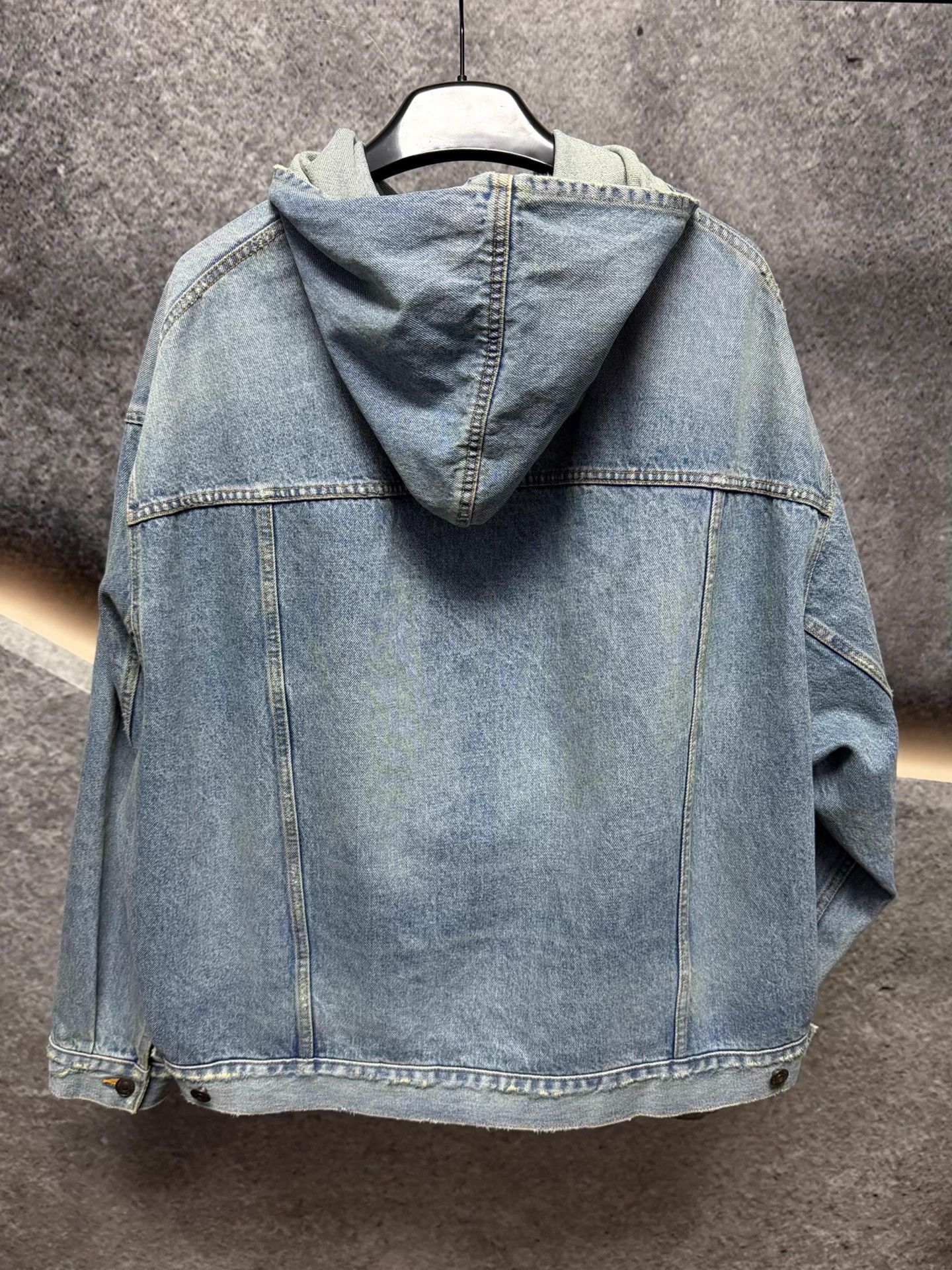 Balenciaga Balenciaga Denim Unisex Hoodie Size US S / EU 44-46 / 1 - 2 Thumbnail