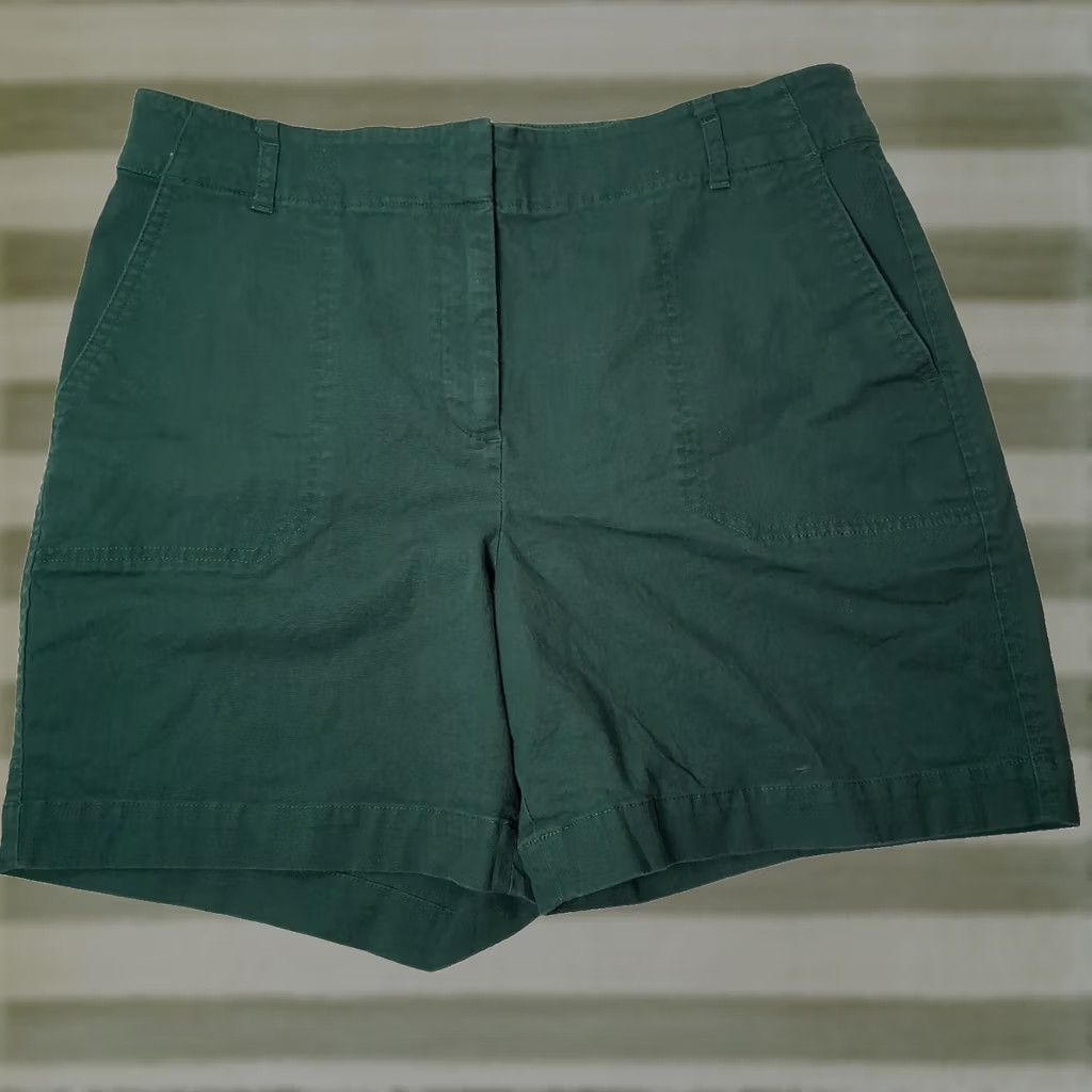 Talbots Talbots Bermuda Shorts Women 10 Green Cotton Blend Classic Preppy Regular Front Flat 32" Waist 6.5" Inseam Cotton Blend Stretch Spring Summer Womens Size 32" / US 10 / IT 46 - 1 Thumbnail