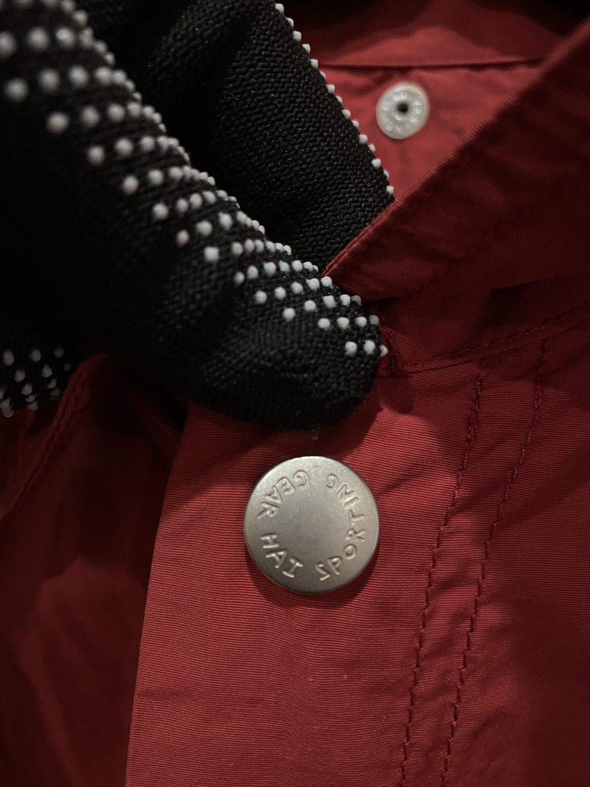 Hai Sporting Gear Vintage HAI Sporting Gear Red Nylon Windbreaker Size US M / EU 48-50 / 2 - 4 Thumbnail