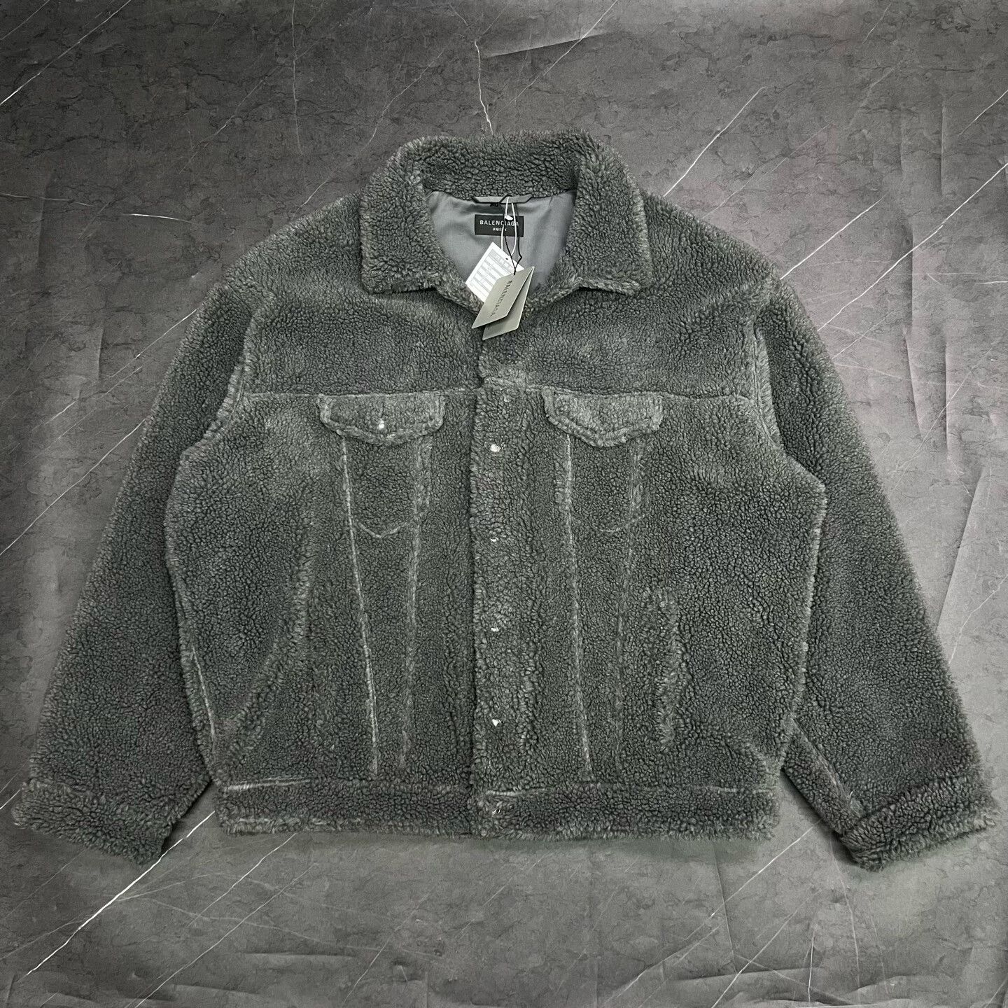 Balenciaga balenciaga gray teddy fleece denim jacket Size US S / EU 44-46 / 1 - 1 Thumbnail