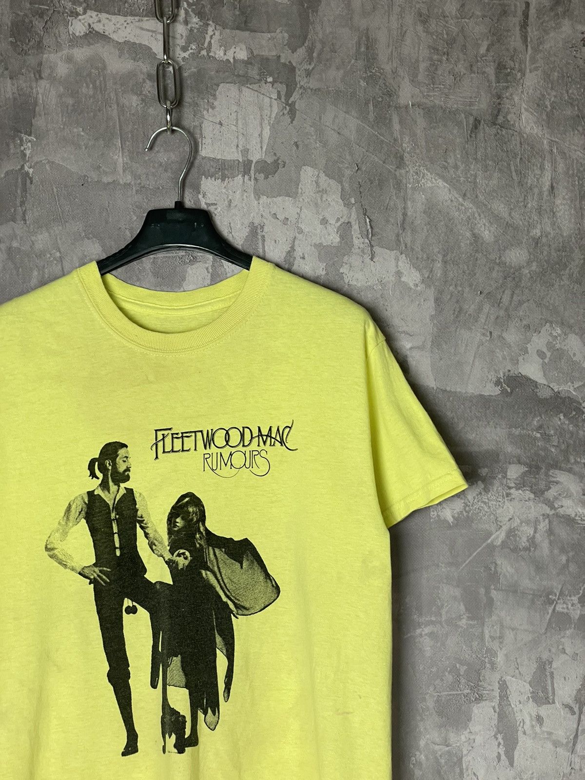 Band Tees × Vintage Vintage Y2K Fleetwood Mac Rumours Boxy Fit T Shirt Size US S / EU 44-46 / 1 - 2 Thumbnail