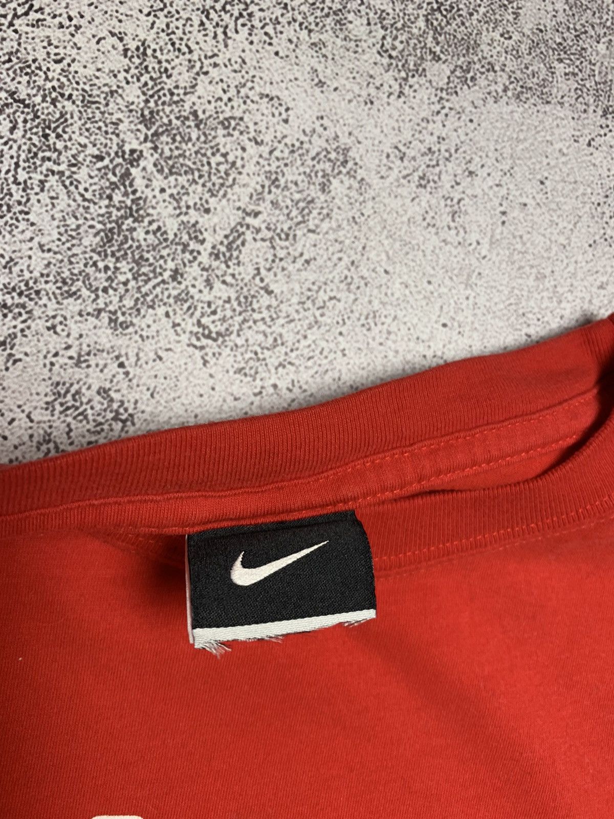 Nike Nike Big Box Logo Red Sleeveless Shirt Size US S / EU 44-46 / 1 - 5 Thumbnail