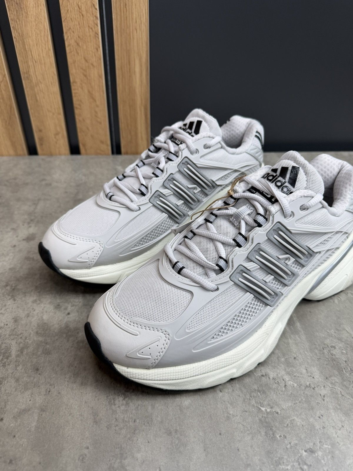 Adidas Adidas Adistar XLG 2.0 Sneakers Size US 9.5 Size US 9.5 / EU 42-43 - 4 Thumbnail