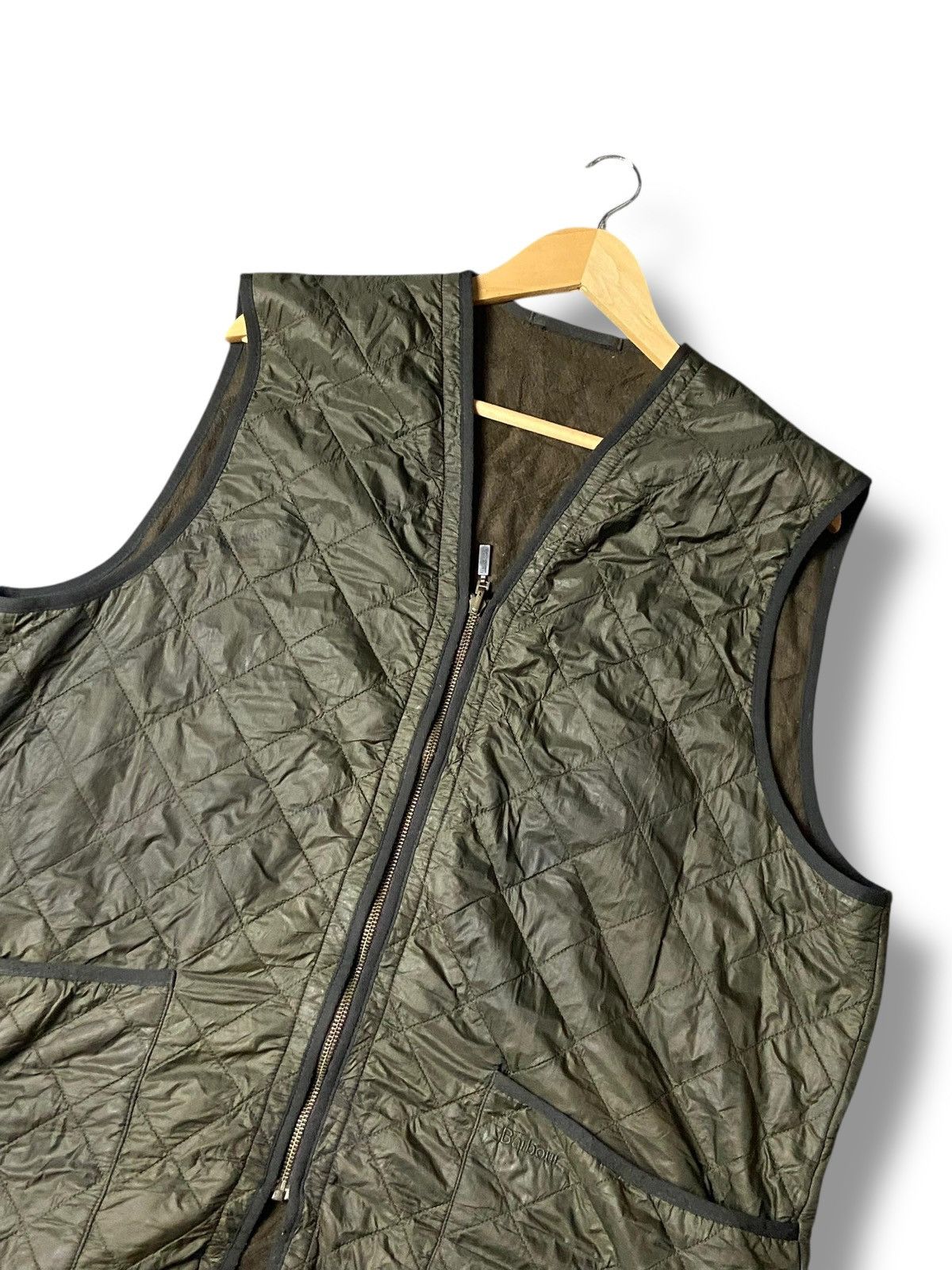 Barbour Barbour Polar Light Quilted Vest (157) Size US L / EU 52-54 / 3 - 5 Thumbnail
