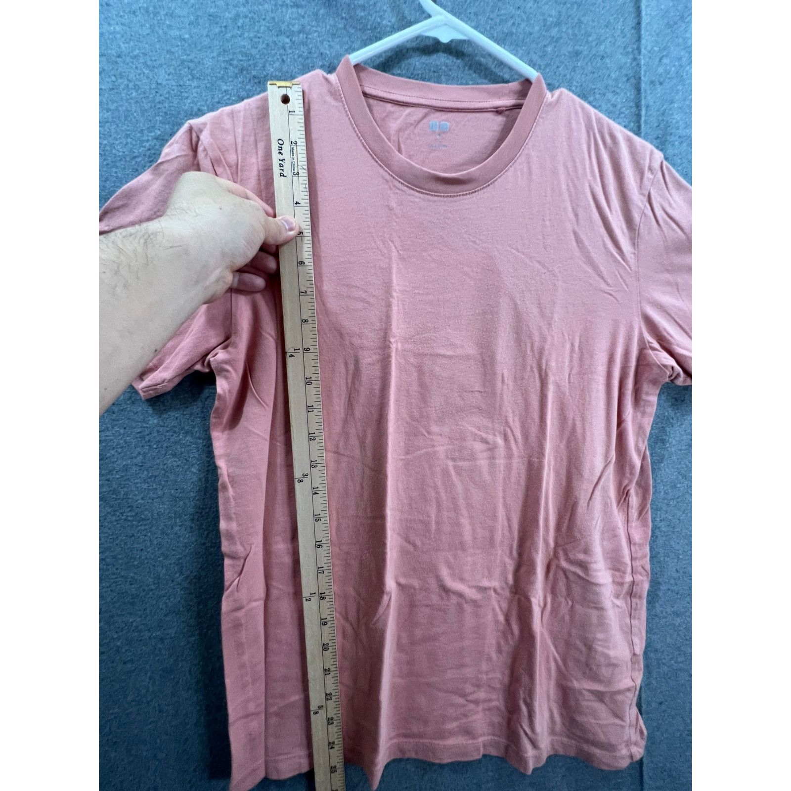 Uniqlo Uniqlo Shirt Adult Size Small Orange Casual T Shirt Mens Size US S / EU 44-46 / 1 - 5 Thumbnail