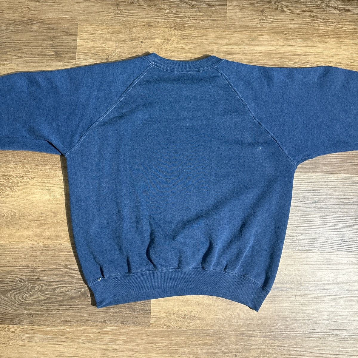 Vintage Vintage 70s/80s Blue Raglan Blank Sweatshirt Size US S / EU 44-46 / 1 - 7 Thumbnail