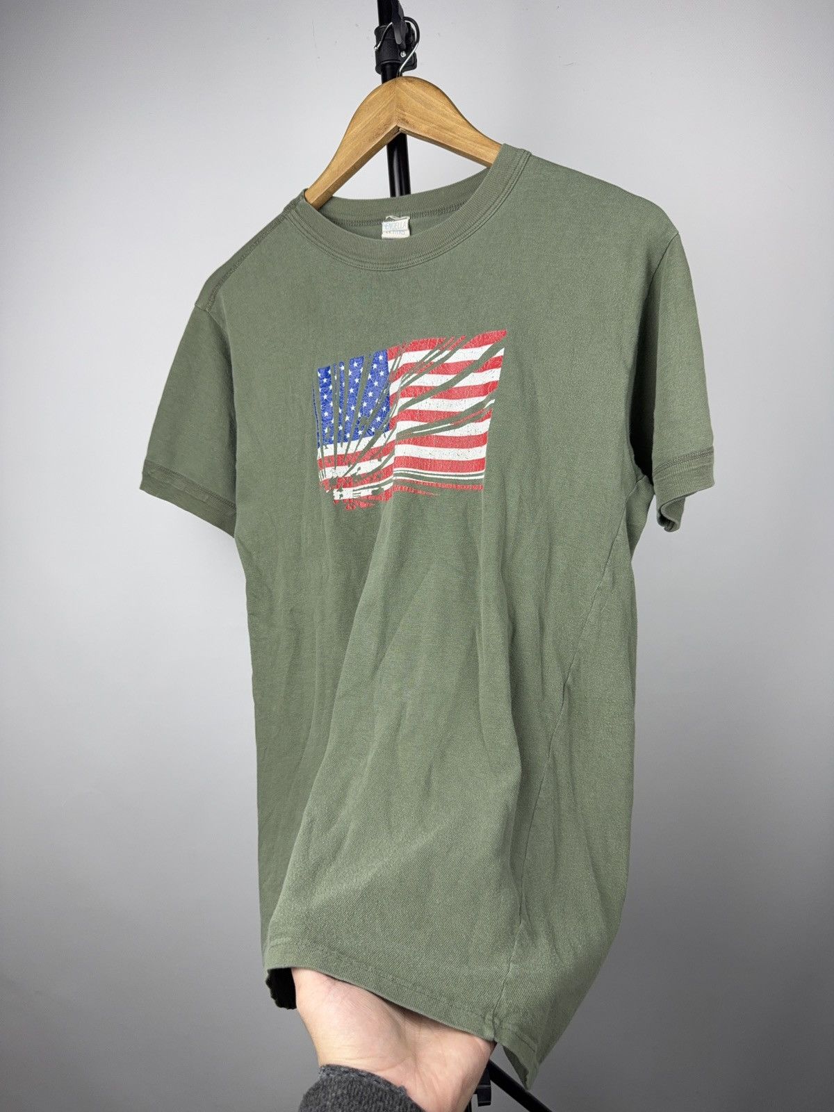 Vintage 00s USA Japan Rising Sun Flag Mashup Tee Distressed Graphic Size US M / EU 48-50 / 2 - 2 Thumbnail