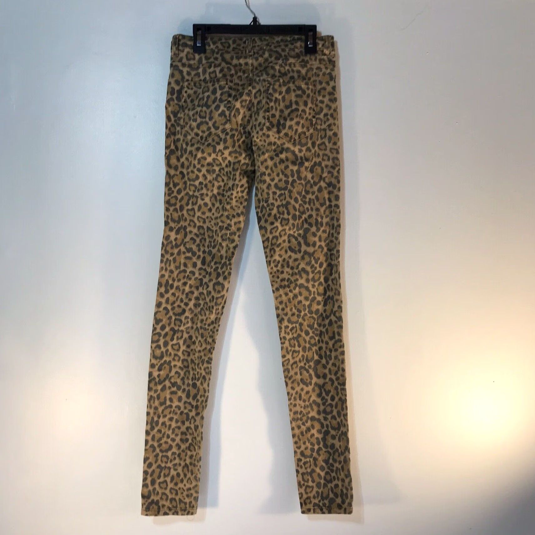 H&M H&M Divided Leopard Print Jeggings Juniors Size 4 Multicolor Animal Print Women Size 27" / US 4 / IT 40 - 2 Thumbnail