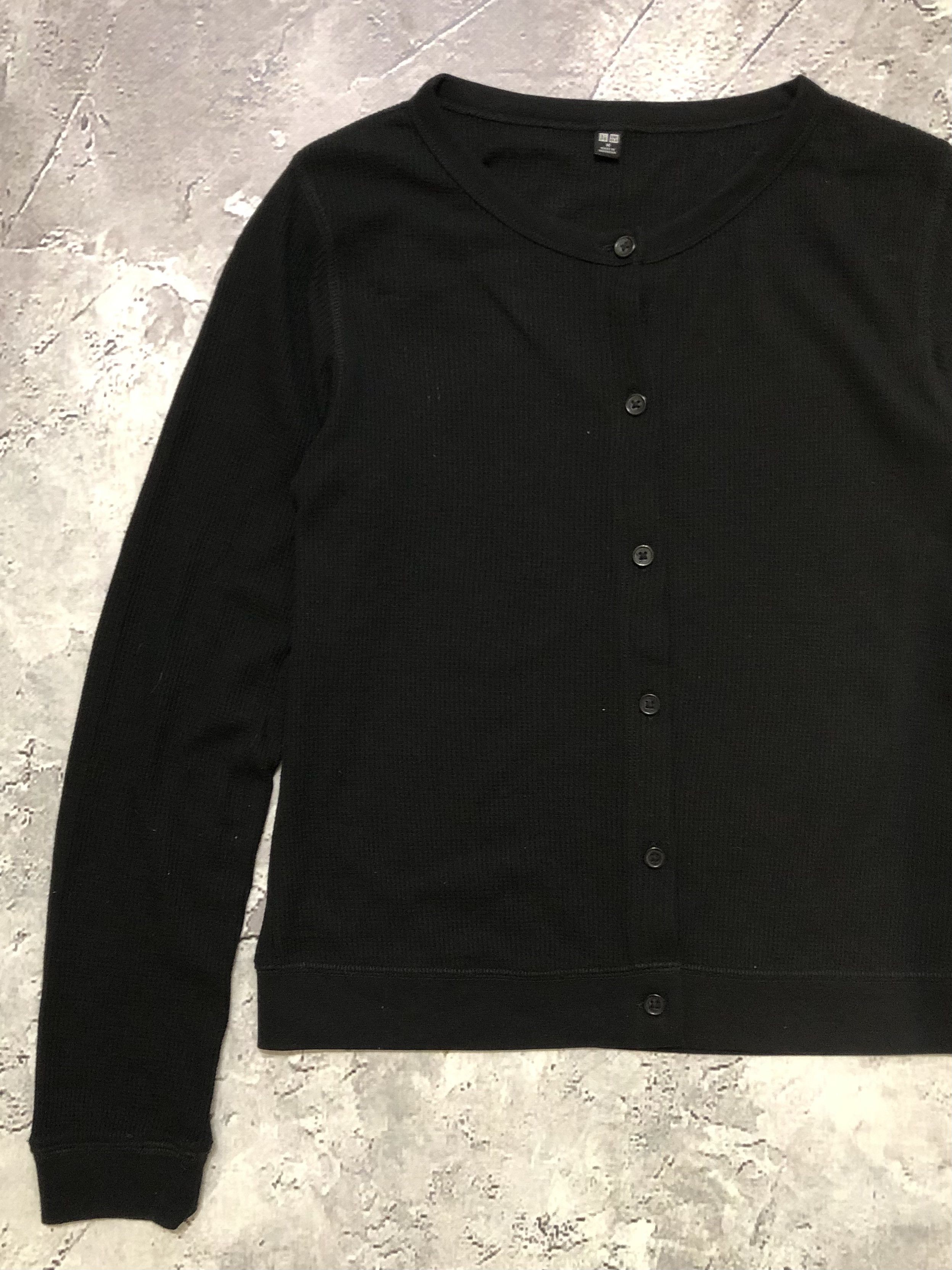 Uniqlo Uniqlo Cardigan With Button Size M / US 6-8 / IT 42-44 - 2 Thumbnail