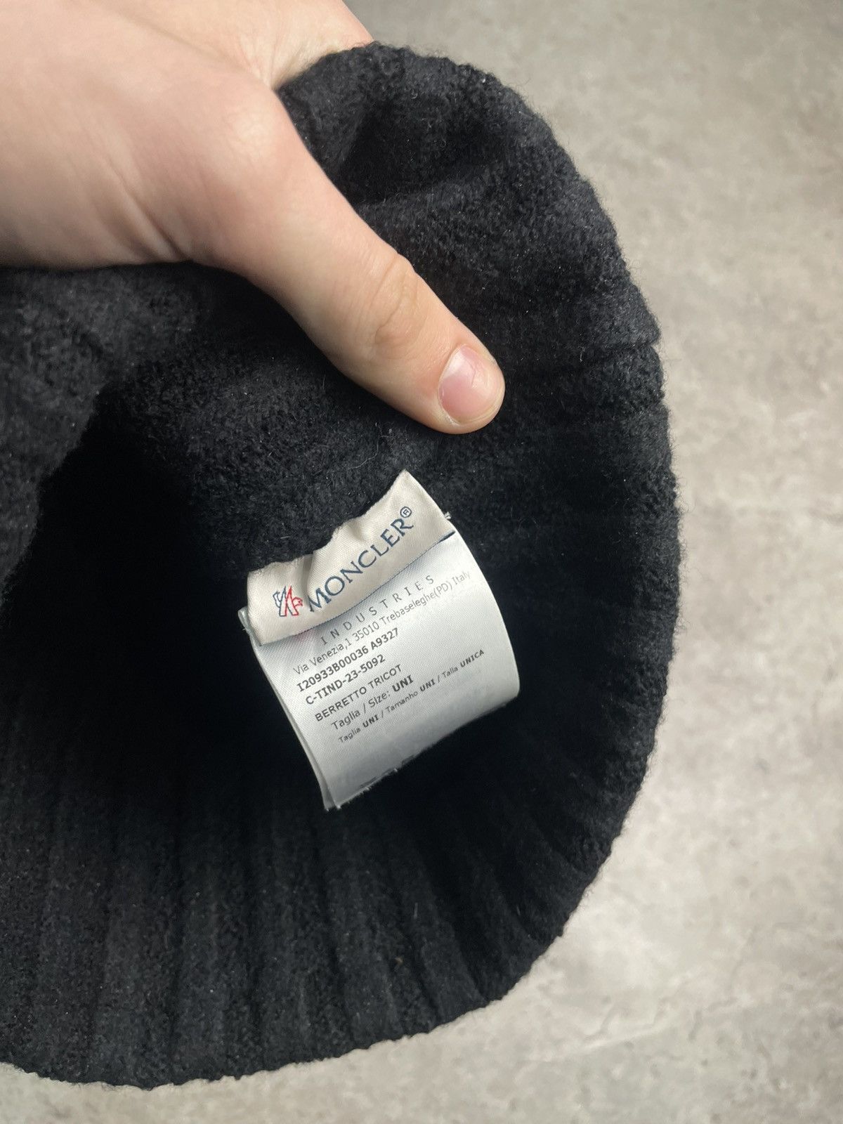 Moncler Moncler Wool Beanie Hat Black – Men’s Winter Knit Logo Hat Size ONE SIZE - 4 Thumbnail
