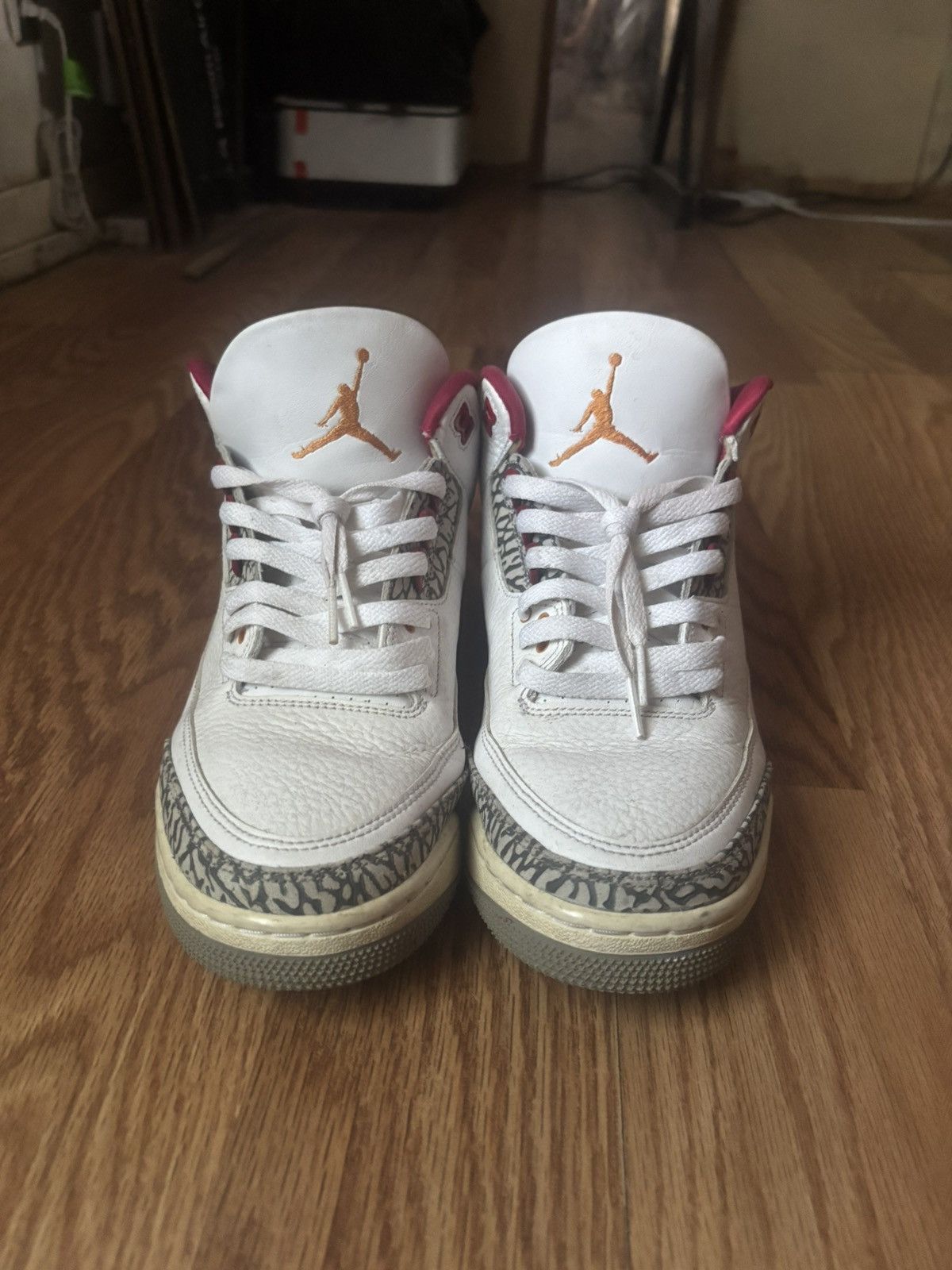 Jordan Brand Cardinal Red Jordan 3’s Size US 9.5 / EU 42-43 - 1 Thumbnail