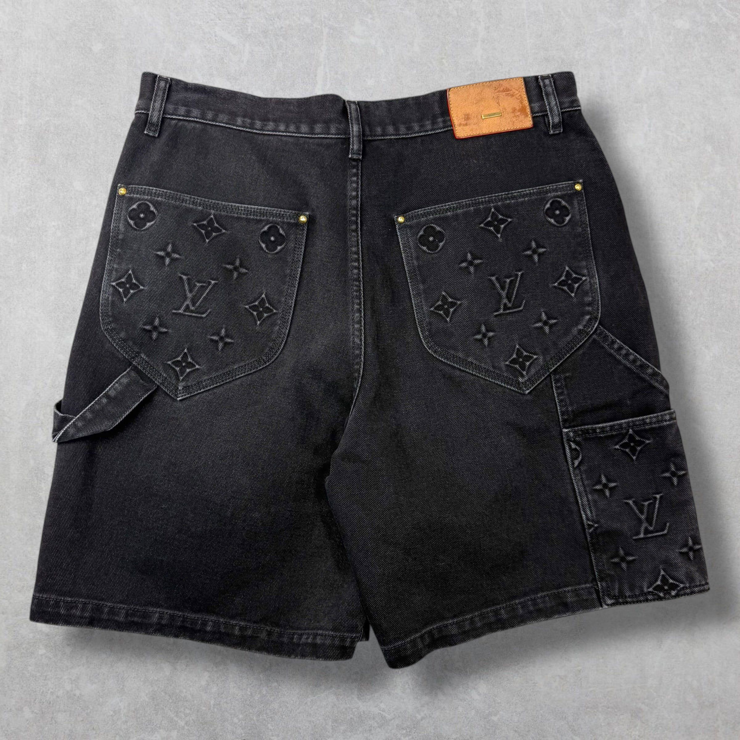 Louis Vuitton Louis Vuitton Monogram Denim Carpenter Shorts 33 Size US 33 - 2 Thumbnail