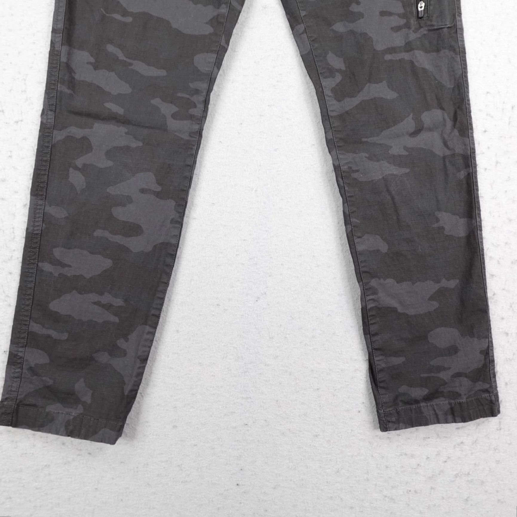 Vuori Vuori Pants Women Gray Camouflage Ripstop Chino Joggers Drawstring Hiking Pockets Zip Pocket Stretch Adjustable Waist Size 32" / US 10 / IT 46 - 3 Thumbnail