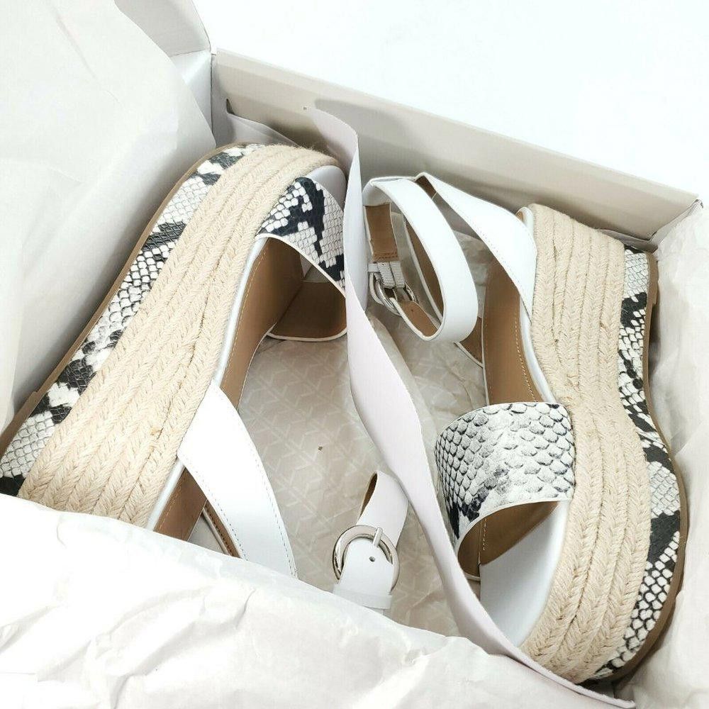 Designer Marc Fisher Womens Gigli Black White Snake Sandal Size 9.5 M Size US 9.5 / IT 39.5 - 6 Thumbnail