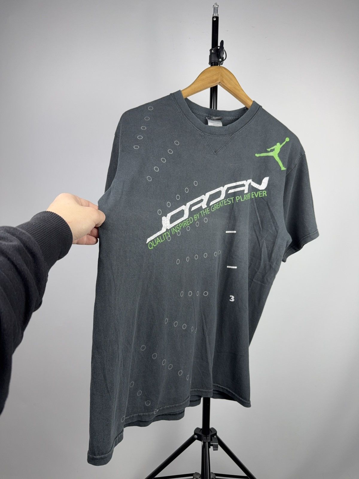 Jordan Brand Vintage 00s Jordan Jumpman Tee Neon Green Logo Y2K Style Size US M / EU 48-50 / 2 - 4 Thumbnail