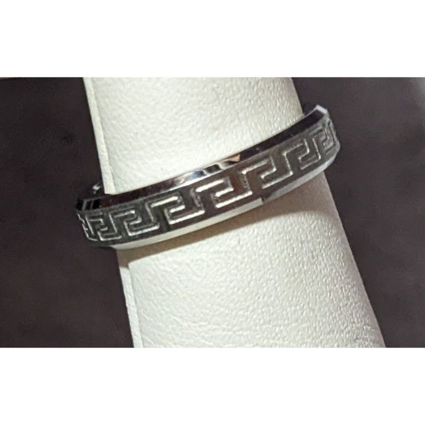 Other Steeltime Stainless Steel Silver Tone Greek Key Engraved Rin Size ONE SIZE - 9 Thumbnail