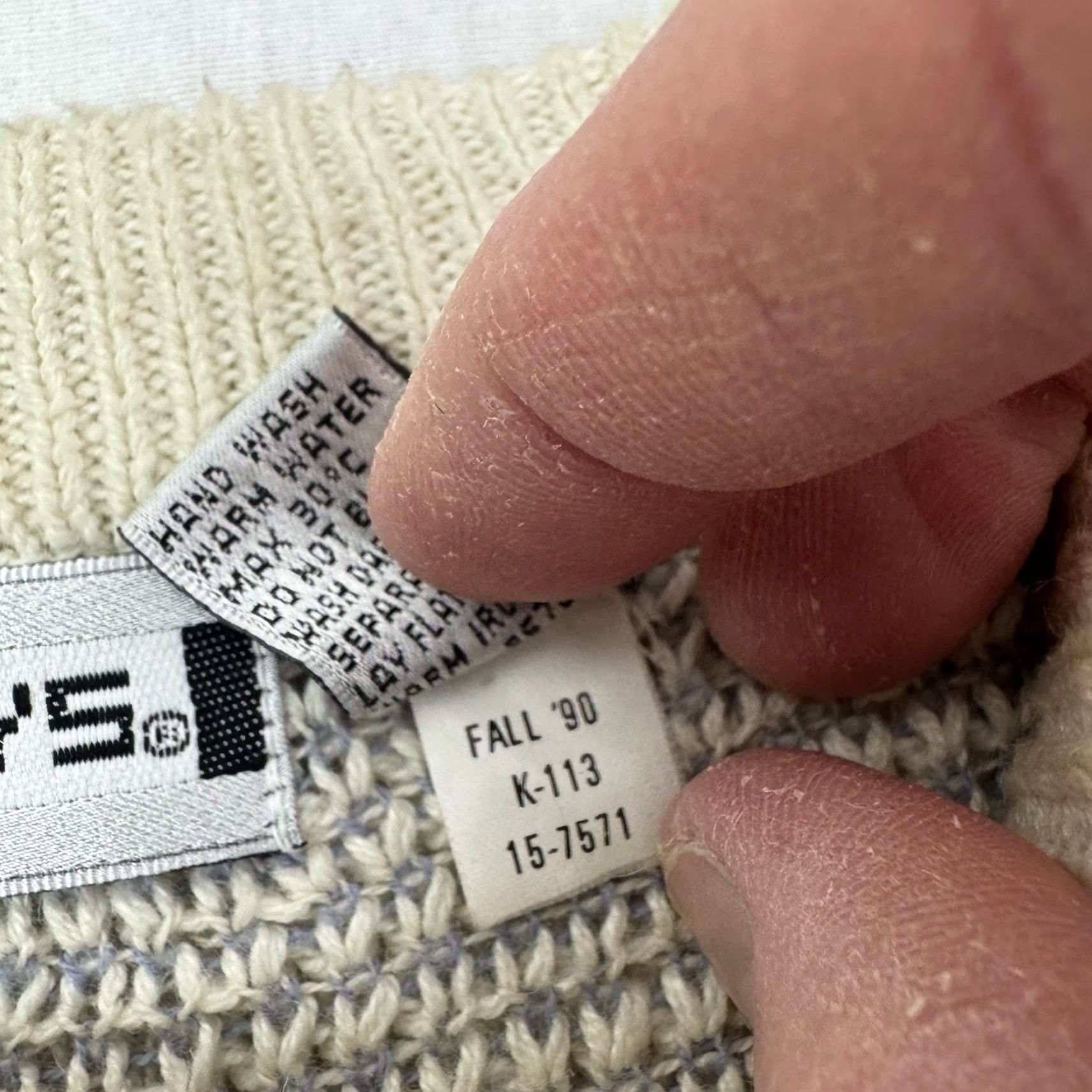 Saturdays NYC VINTAGE Saturdays Sweater Mens Pullover Adult Medium Ivory Cream Knit Geometric 90s Classic Crew Neck Long Sleeve Size US M / EU 48-50 / 2 - 3 Thumbnail