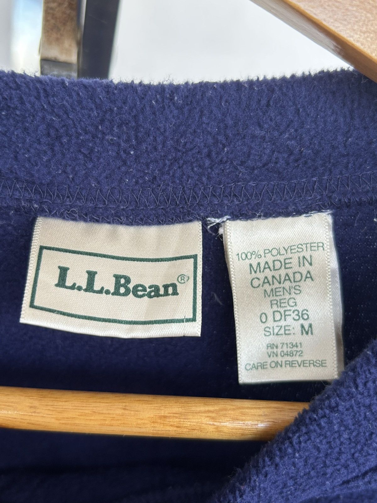 L.L. Bean LL Bean Vintage Wool Longsleeve Blue Size US L / EU 52-54 / 3 - 4 Thumbnail