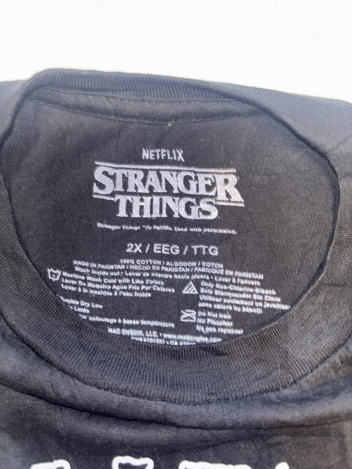 Designer Stranger Things Hellfire Club T-Shirt - 2X Size US XXL / EU 58 / 5 - 3 Thumbnail
