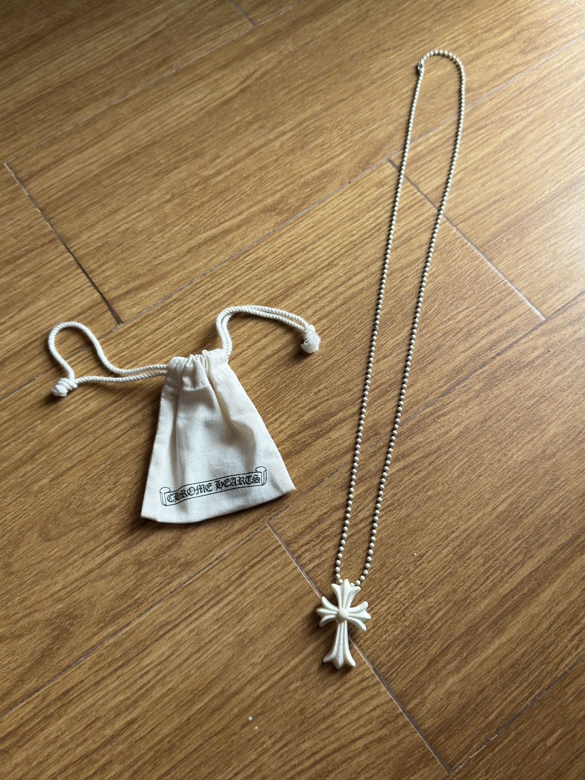 Chrome Hearts Chrome Hearts silicone White Cross Necklace Size ONE SIZE - 6 Thumbnail