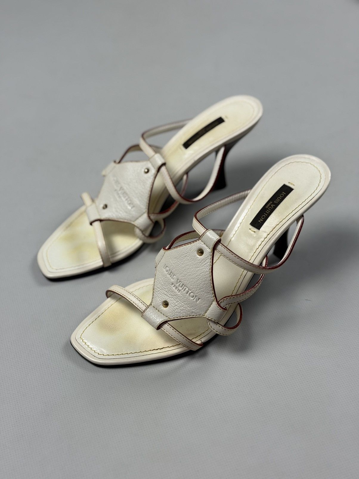 Louis Vuitton Louis Vuitton Cream Leather VTG Ankle Strap Heels Sandals Size US 8 / IT 38 - 10 Thumbnail