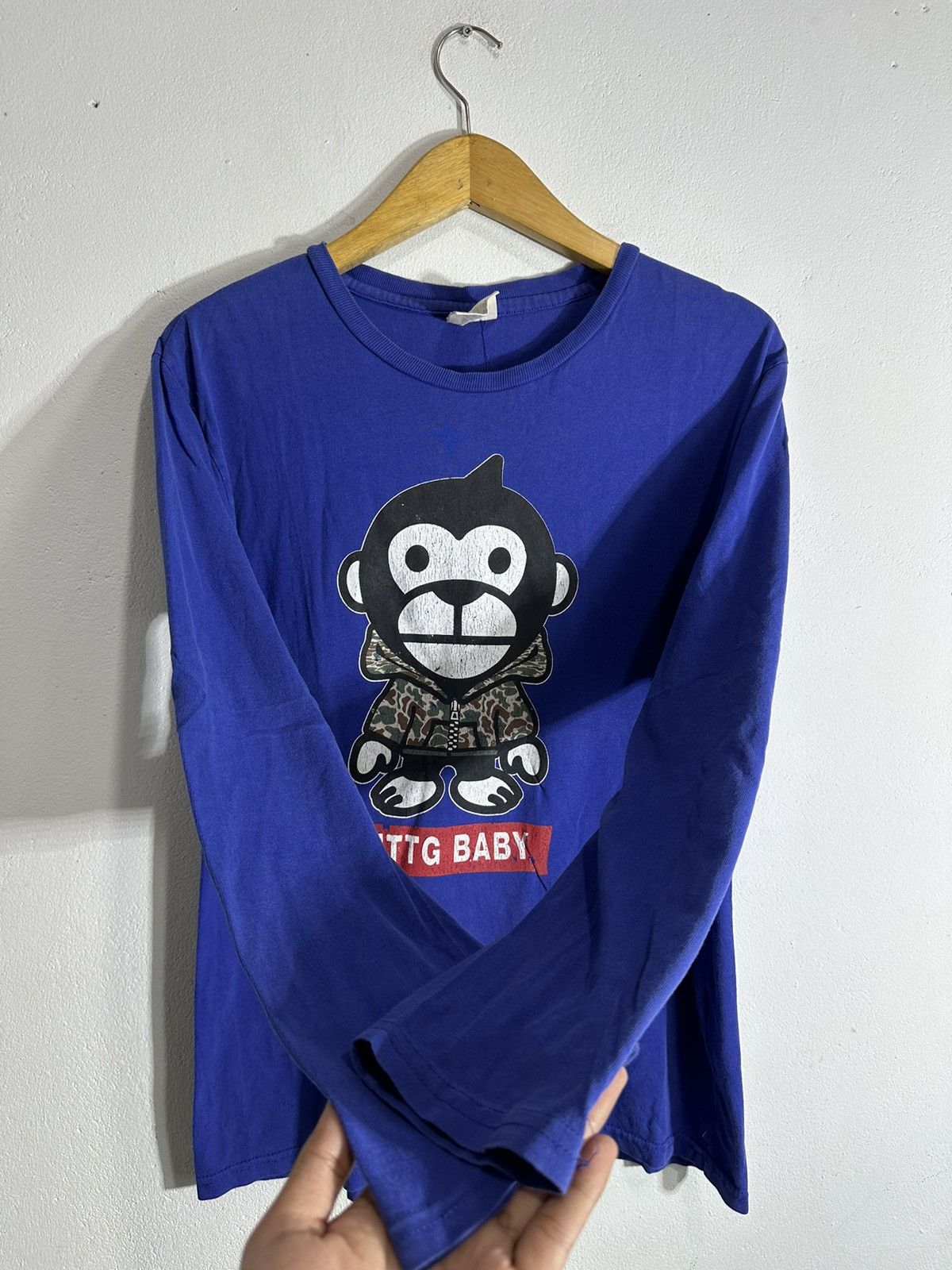 20471120 × Hysteric Glamour × Japanese Brand UITTG IT HIDES IN AN URBAN JUNGLE POEM LONG SLEEVE TEE Size US M / EU 48-50 / 2 - 4 Thumbnail