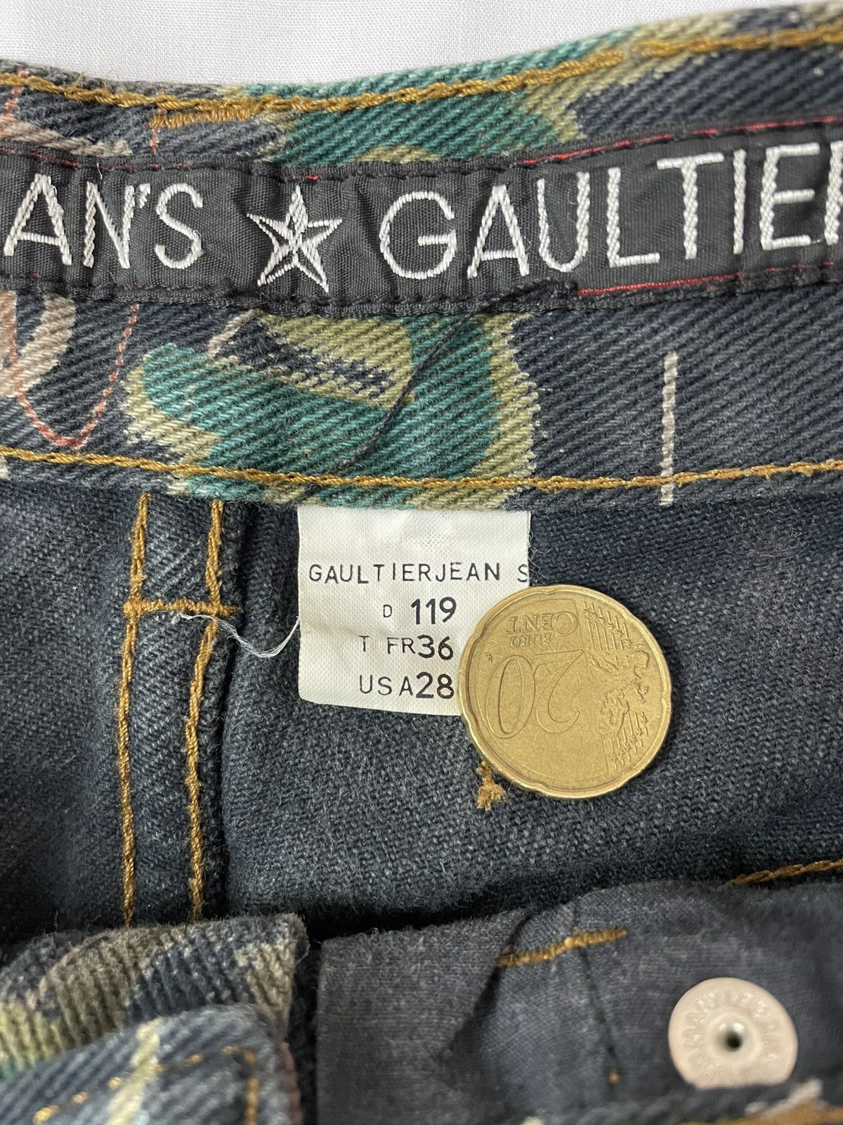 Jean Paul Gaultier SS1994 Jean Paul Gaultier Graffiti Print Jeans Vintage Size 26" / US 2 / IT 38 - 10 Thumbnail