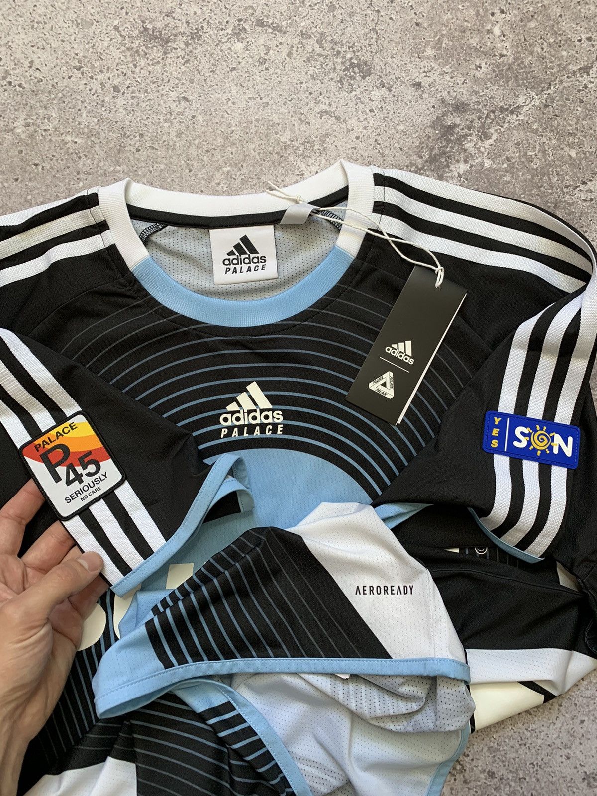 Adidas × Palace Palace Adidas sunpal jersey size M Size US M / EU 48-50 / 2 - 5 Thumbnail