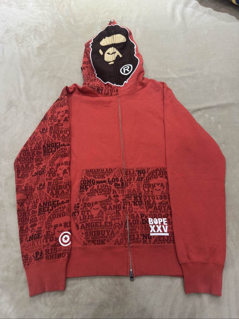 Bape A Bathing Ape XXV Logo Zip Hoodie Size L Size US L / EU 52-54 / 3 - 1 Thumbnail