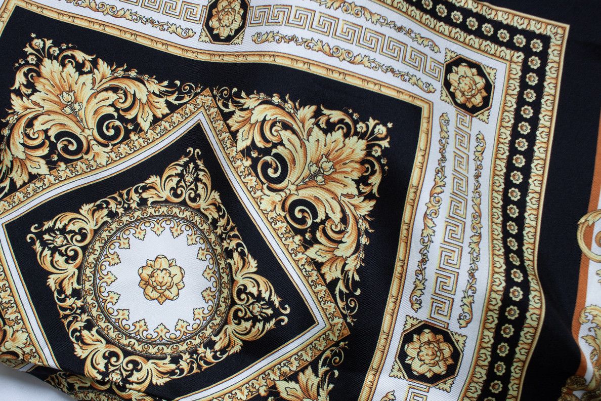 Versace Versace, Medusa baroc print shirt Size US S / EU 44-46 / 1 - 7 Thumbnail