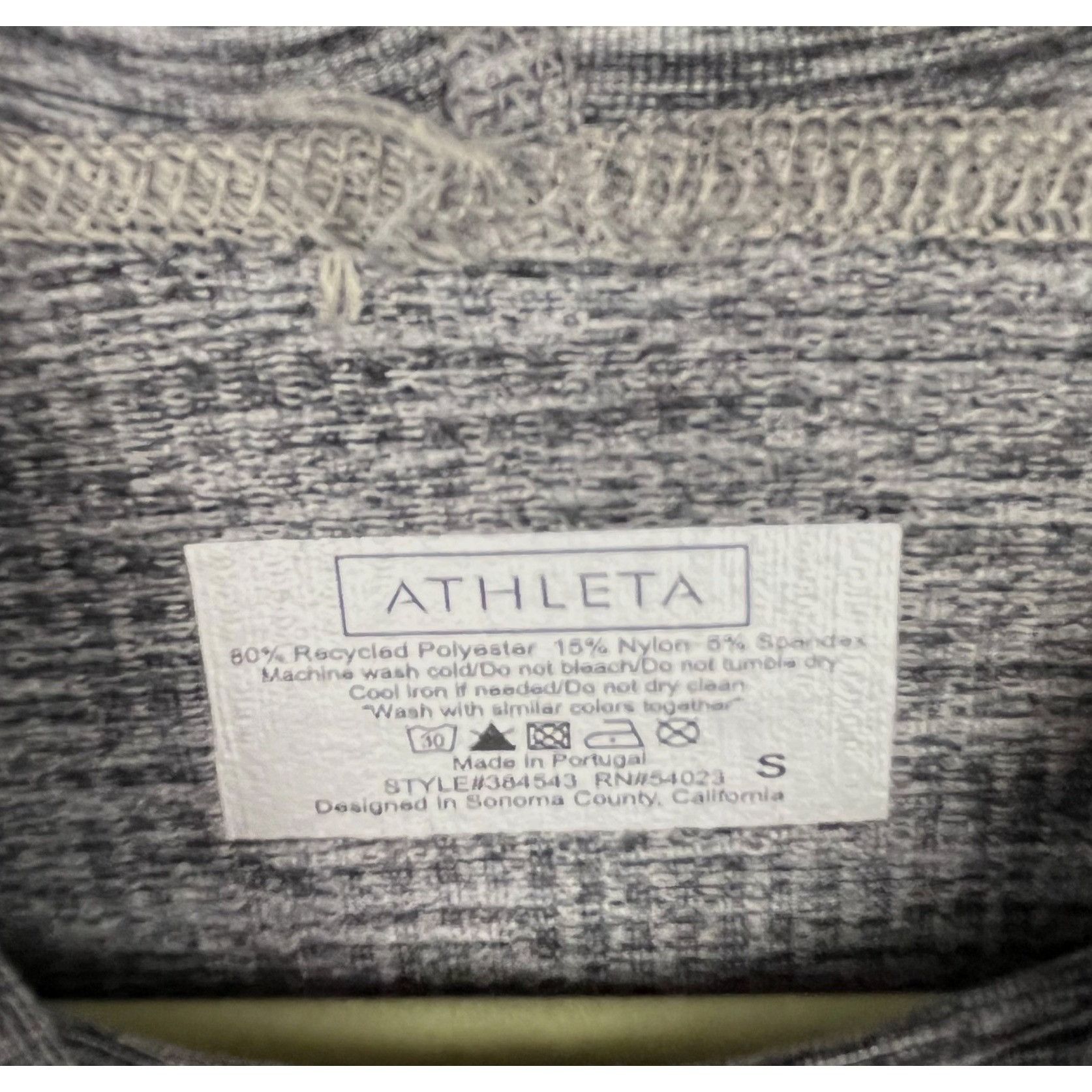 Athleta Athleta Hooded Athletic Top Gray Thumbholes Sz. S Size S / US 4 / IT 40 - 2 Thumbnail