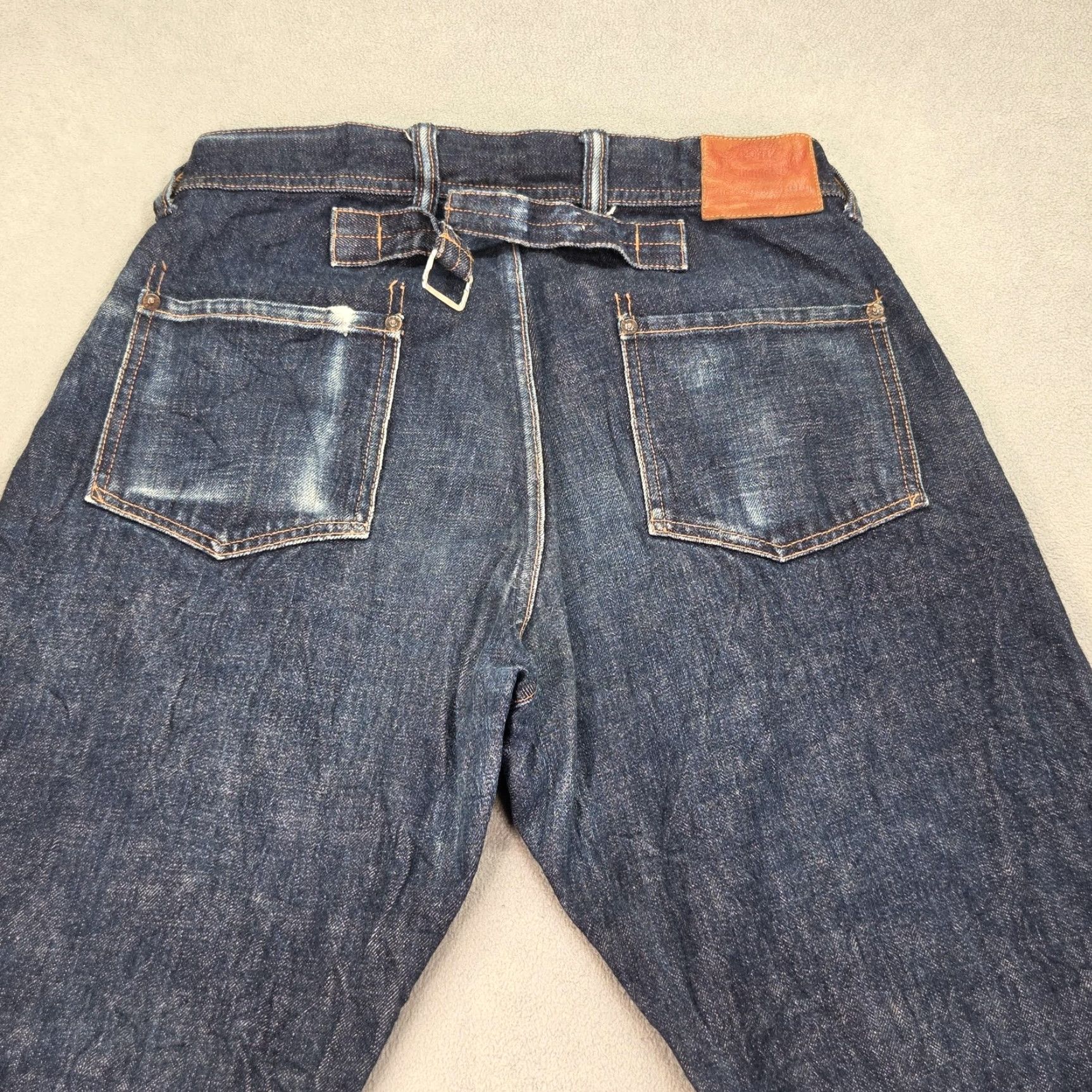 Trophy Clothing Trophy Clothing Dirt Denim Indigo Selvedge Jeans Buckleback Bootcut Baggy 28x32 Jeans Mens Blue 28 Inseam 32 Buckle Buckle Back Stadium? Size US 28 / EU 44 - 5 Thumbnail