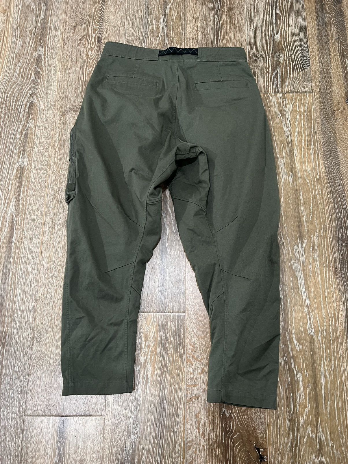 Nike ACG Nike acg woven cargo pants Size US 34 / EU 50 - 2 Thumbnail